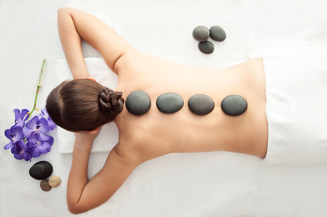 Sparadise Hot Stone Massage 50 minutes